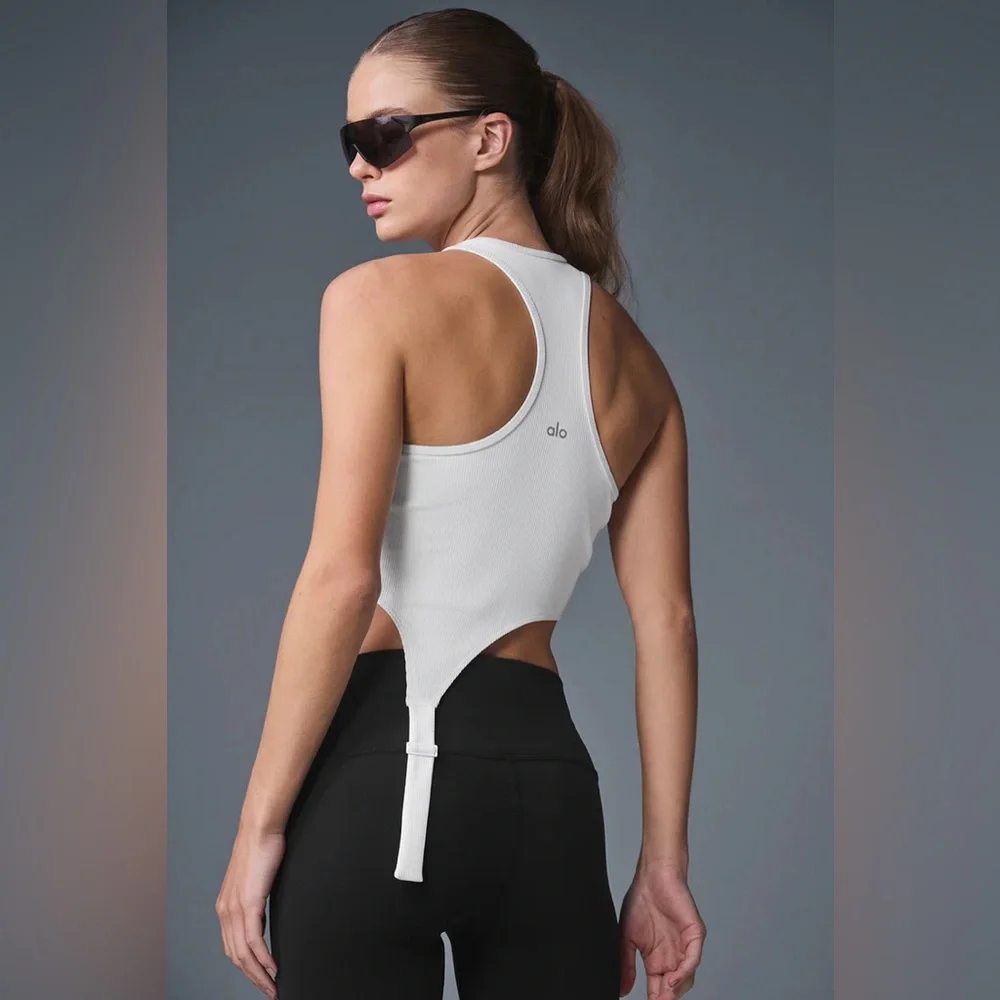 ALO YOGA | ✨NEW✨ Alosoft Ribbed Revelation Tank in White